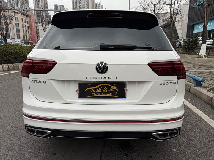 Фото 4 - Volkswagen Tiguan L Pro