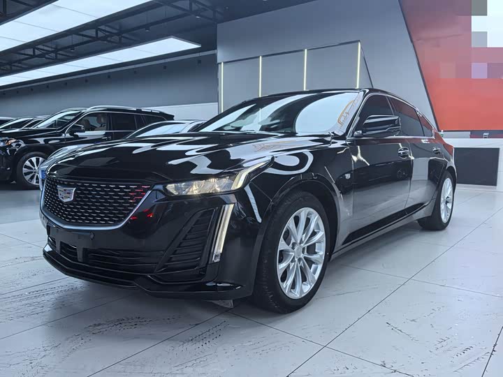 Фото 1 - Cadillac CT5