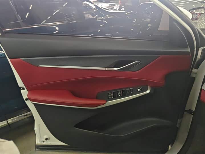 Фото 7 - Changan CS75 Plus