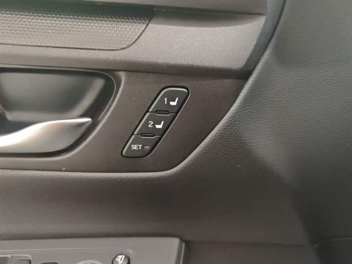 Фото 7 - Honda Breeze