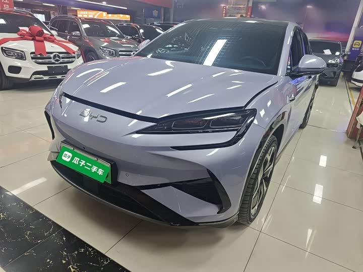 Фото 2 - BYD Sea Lion 07 EV