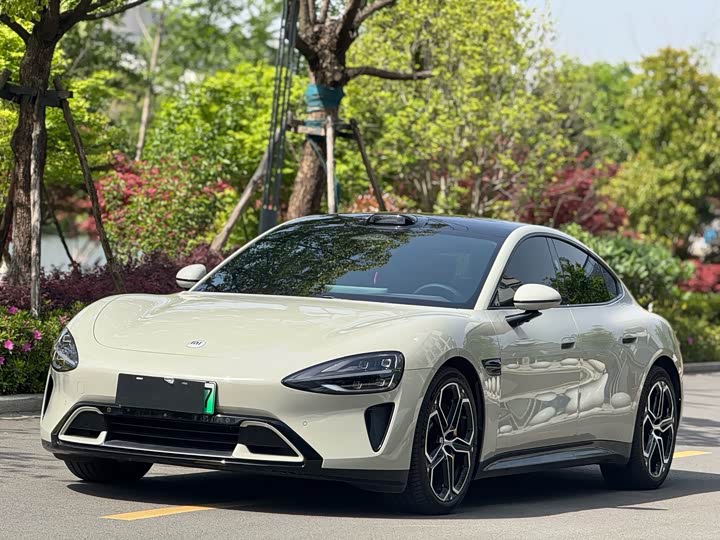 Фото 1 - Xiaomi SU7