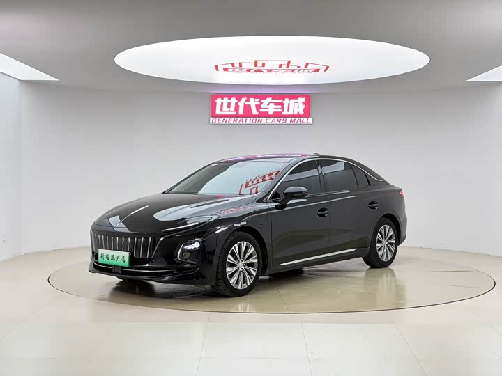 Фото 1 - Hongqi E-QM5