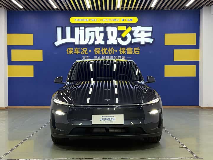 Фото 2 - Tesla Model Y