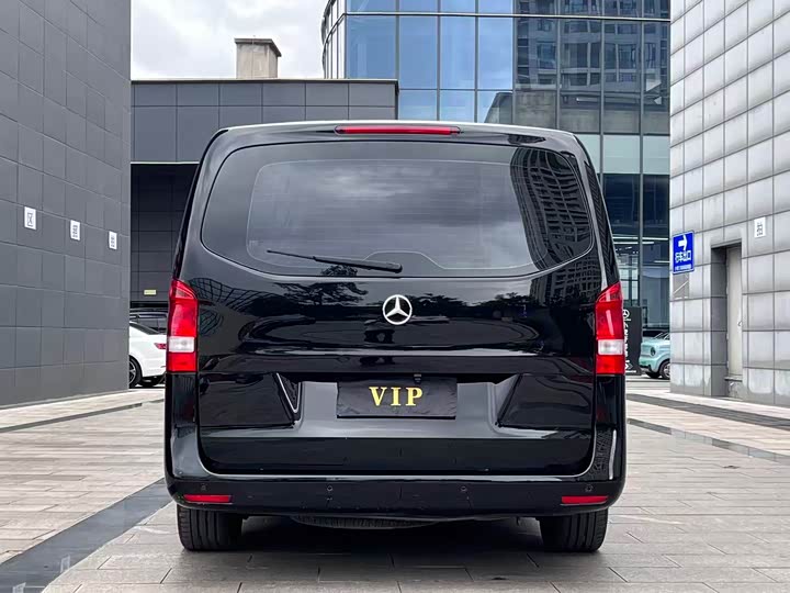 Фото 4 - Mercedes-Benz Vito