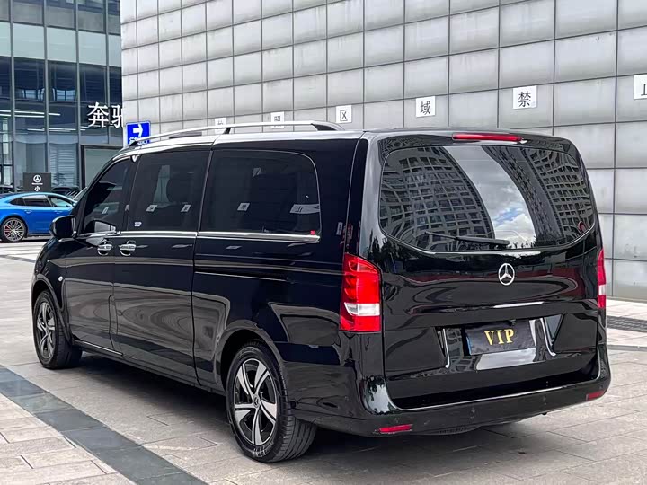 Фото 5 - Mercedes-Benz Vito