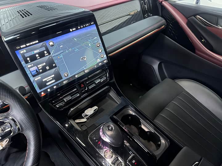 Фото 4 - GAC Trumpchi M8