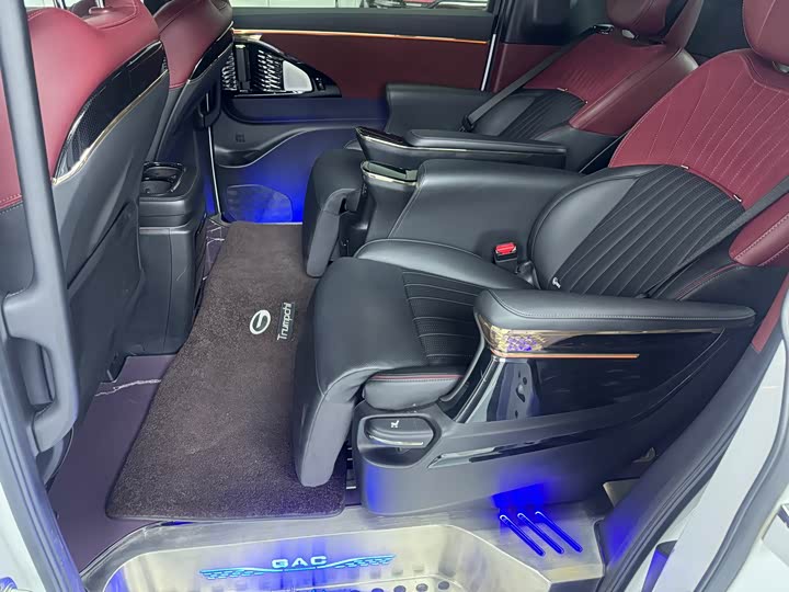 Фото 5 - GAC Trumpchi M8