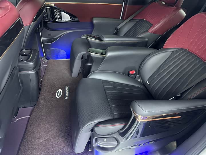 Фото 6 - GAC Trumpchi M8