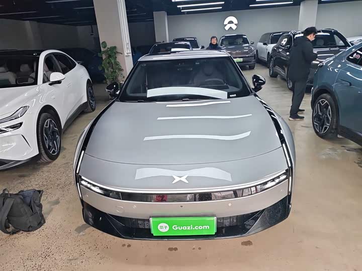 Фото 3 - XPeng P7