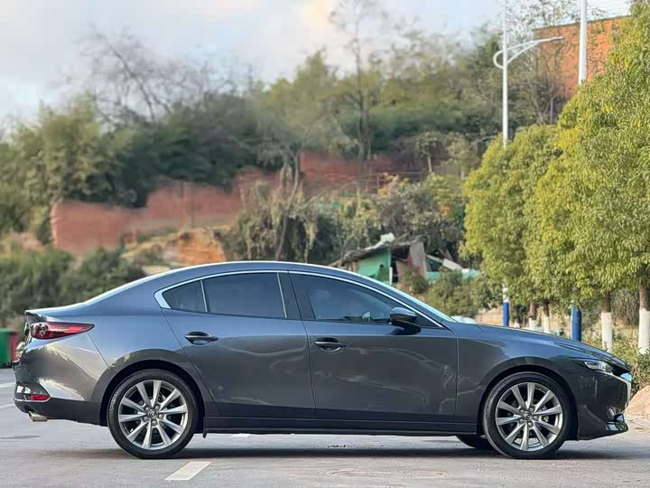 Фото 3 - Mazda 3 (Axela)