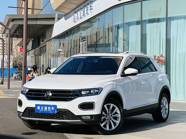 Фото 1 - Volkswagen T-Roc