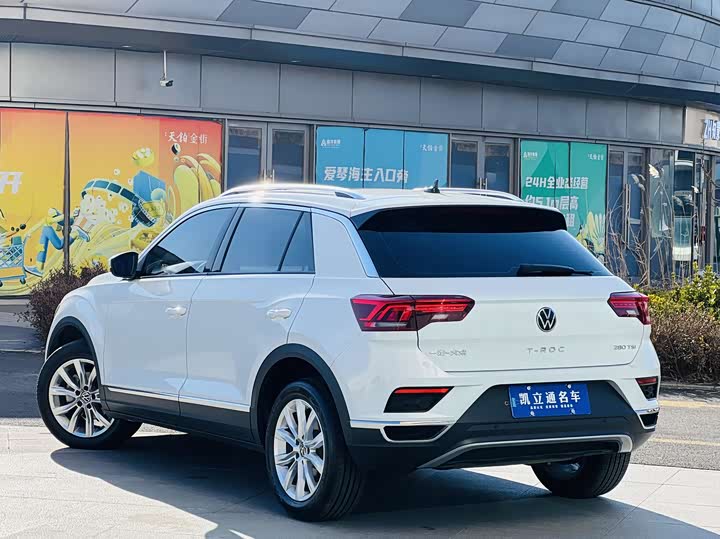 Фото 4 - Volkswagen T-Roc