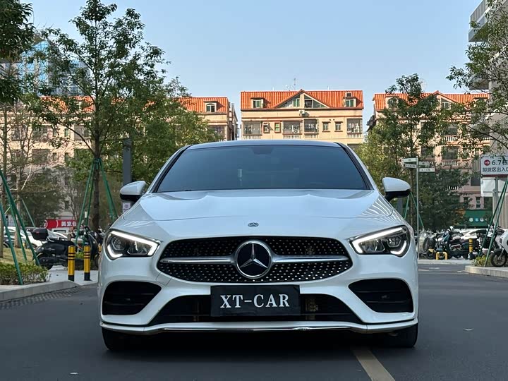 Фото 2 - Mercedes-Benz CLA-Class