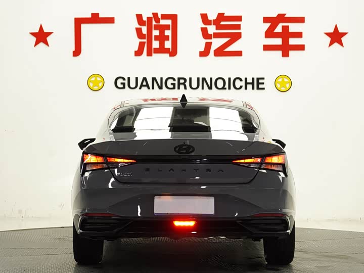 Фото 4 - Hyundai Elantra N line