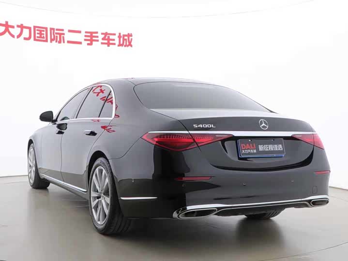 Фото 3 - Mercedes-Benz S-Class