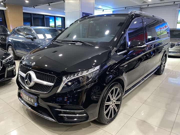 Фото 1 - Mercedes-Benz V-Class