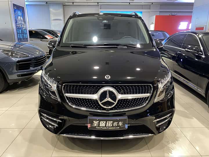 Фото 2 - Mercedes-Benz V-Class