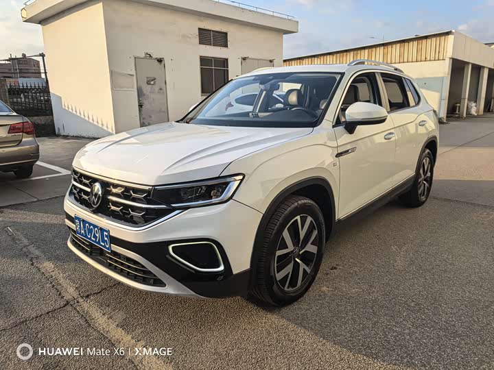 Фото 1 - Volkswagen Tayron