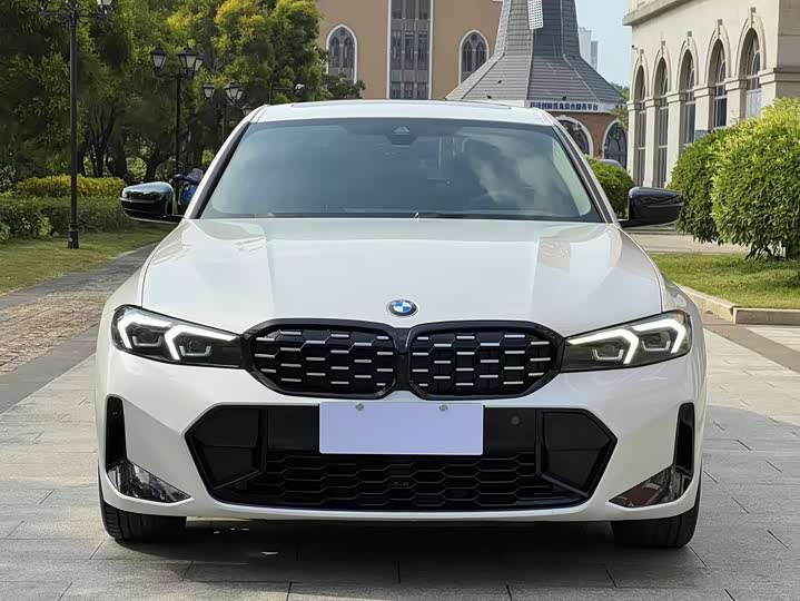 Фото 2 - BMW 3 Series