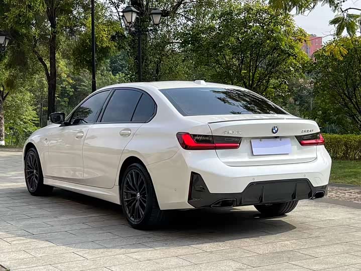 Фото 5 - BMW 3 Series