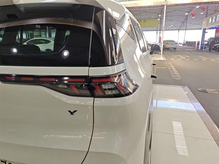 Фото 8 - GAC Aion Y