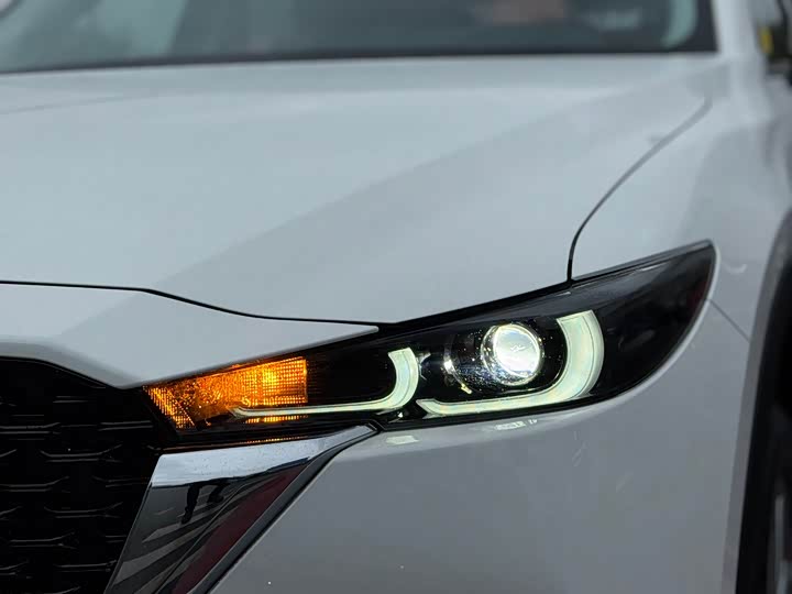 Фото 8 - Mazda CX-5