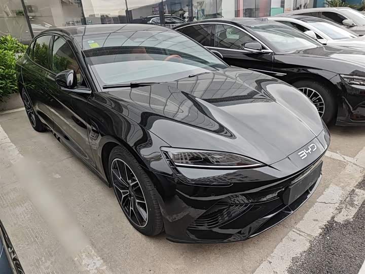 Фото 4 - BYD Seal