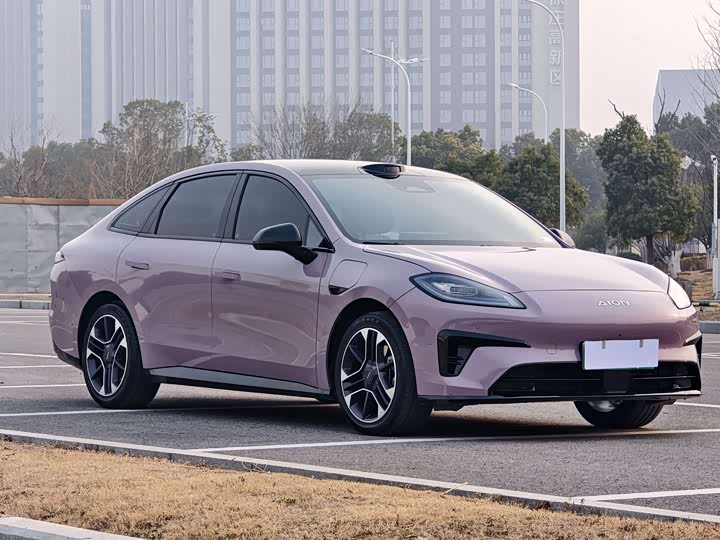 Фото 3 - GAC Aion RT