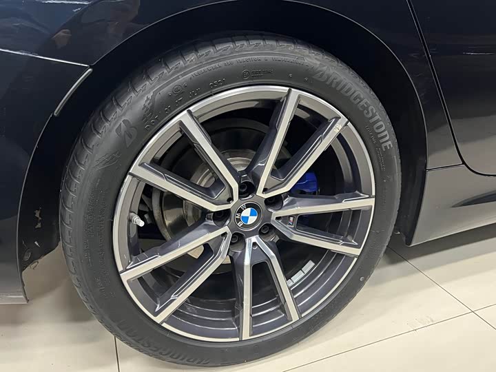 Фото 9 - BMW 3 Series