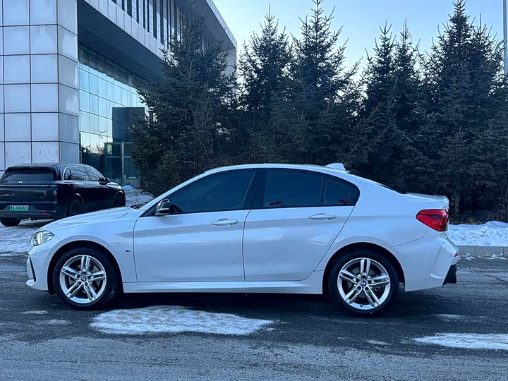 Фото 4 - BMW 1 Series