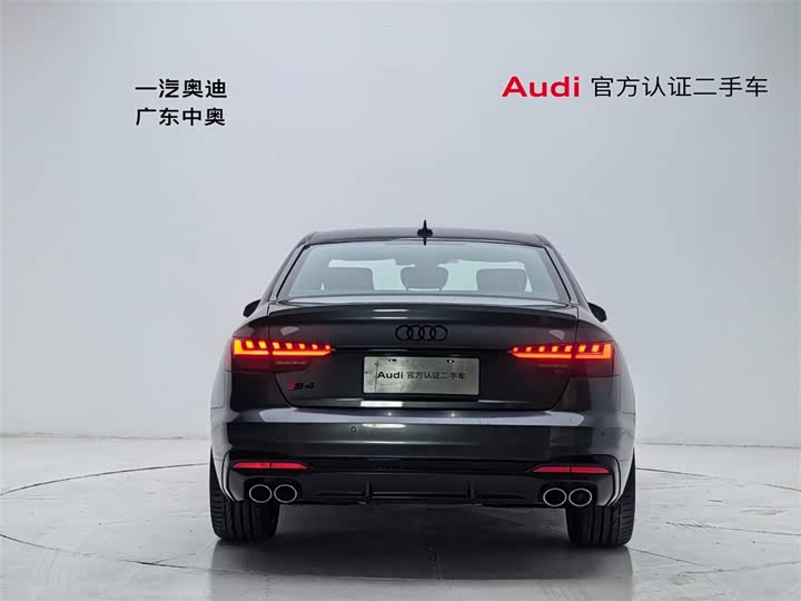 Фото 5 - Audi S4