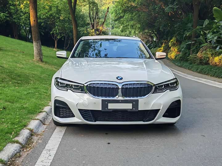 Фото 2 - BMW 3 Series