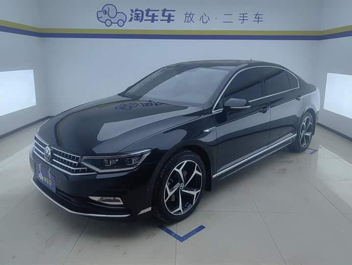 Фото 1 - Volkswagen Magotan