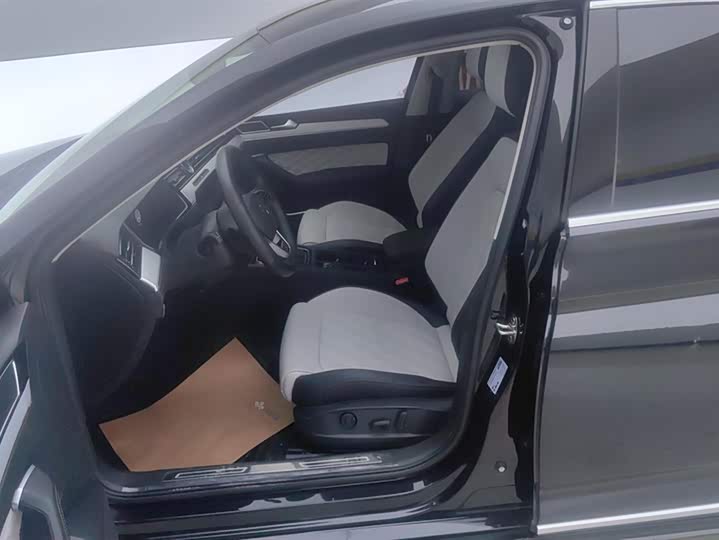 Фото 9 - Volkswagen Magotan