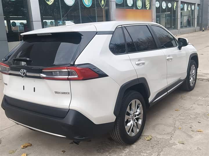 Фото 5 - Toyota Wildlander