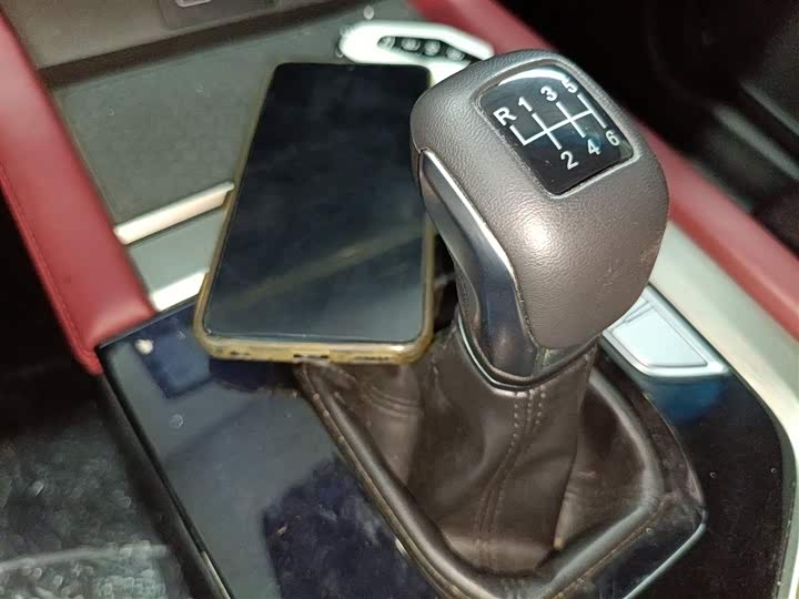 Фото 7 - Jetour X70