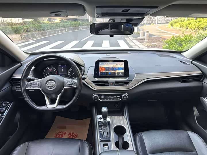 Фото 7 - Nissan Teana