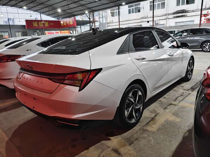 Фото 9 - Hyundai Elantra N line