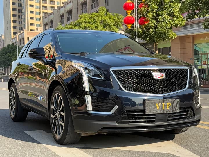 Фото 3 - Cadillac XT5