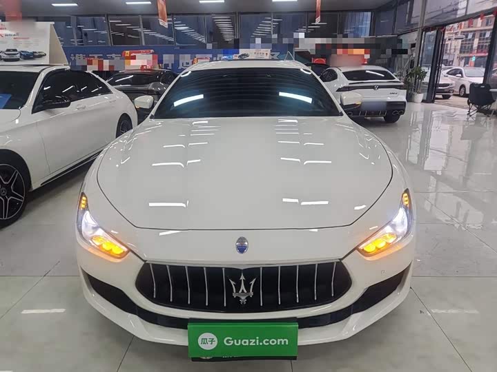 Фото 3 - Maserati Ghibli