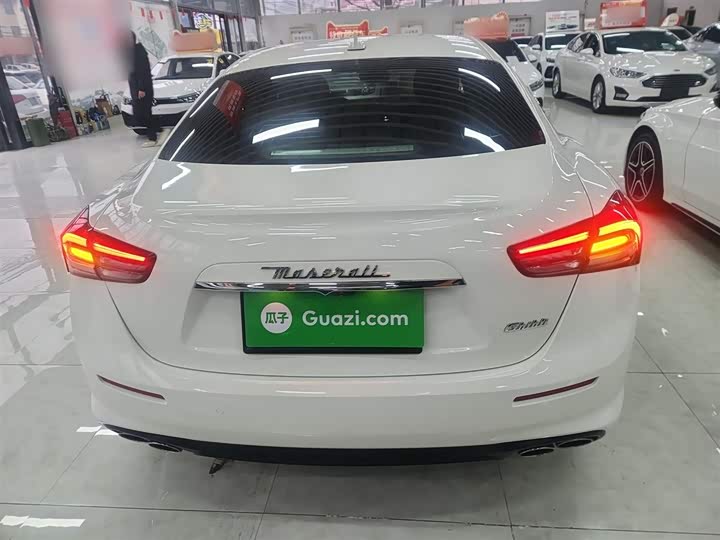 Фото 6 - Maserati Ghibli