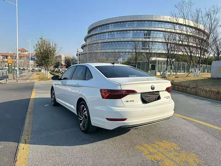 Фото 7 - Volkswagen Sagitar L