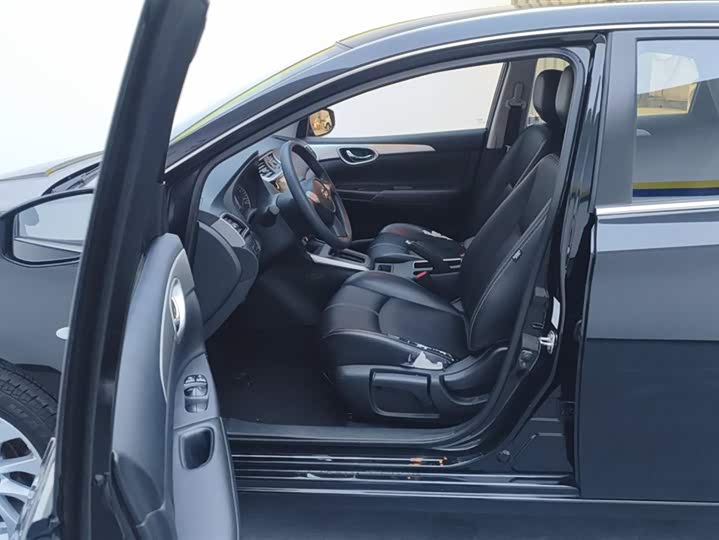 Фото 9 - Nissan Sylphy