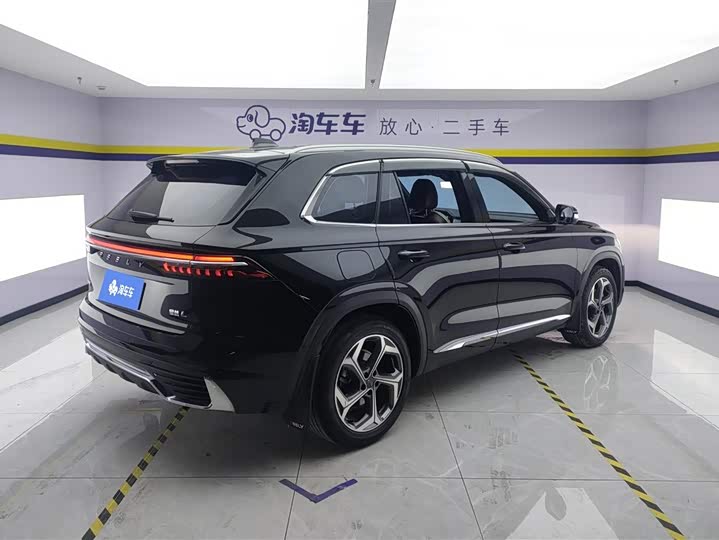 Фото 3 - Geely Monjaro