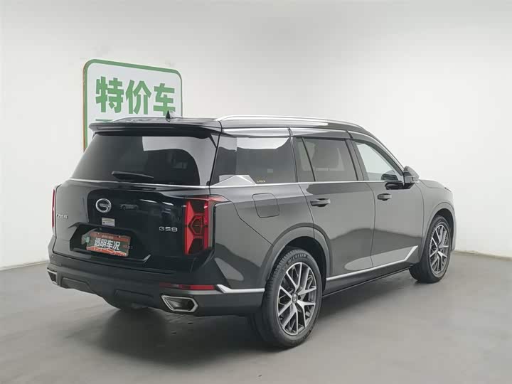 Фото 2 - GAC Trumpchi GS8