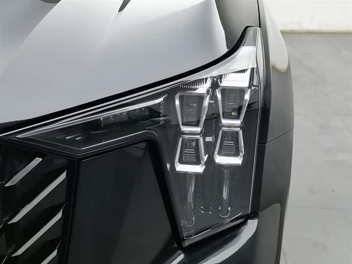 Фото 7 - GAC Trumpchi GS8