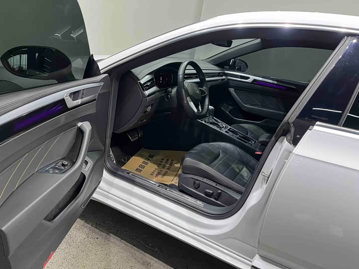 Фото 8 - Volkswagen CC