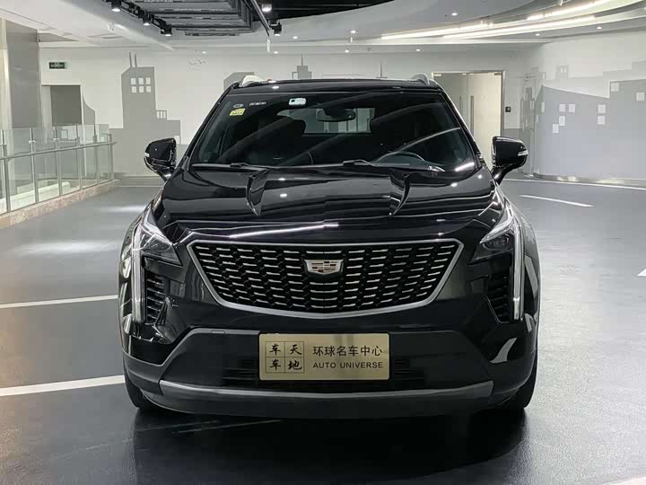 Фото 2 - Cadillac XT4