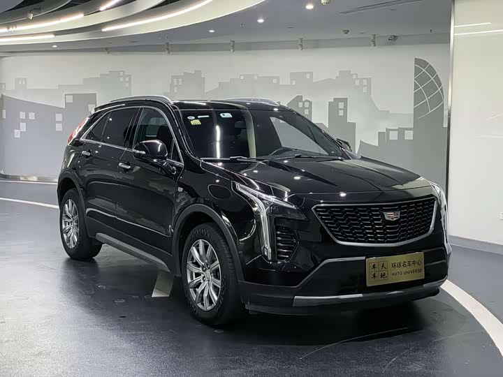 Фото 3 - Cadillac XT4